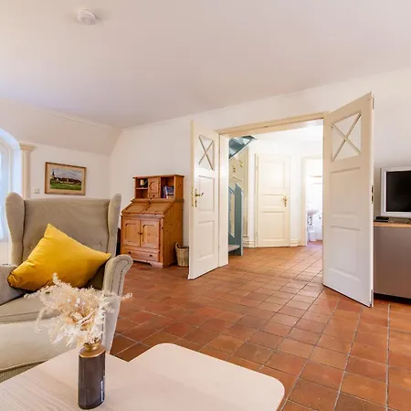 Friesenhaus Kaeptn Hahn Hausteil 05 Semesterbostad Westerland